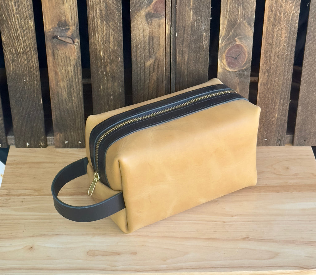 Dopp Kit/Toiletry Bag